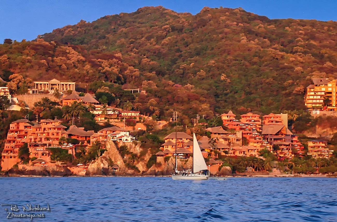 Zihuatanejo vacation lodgings